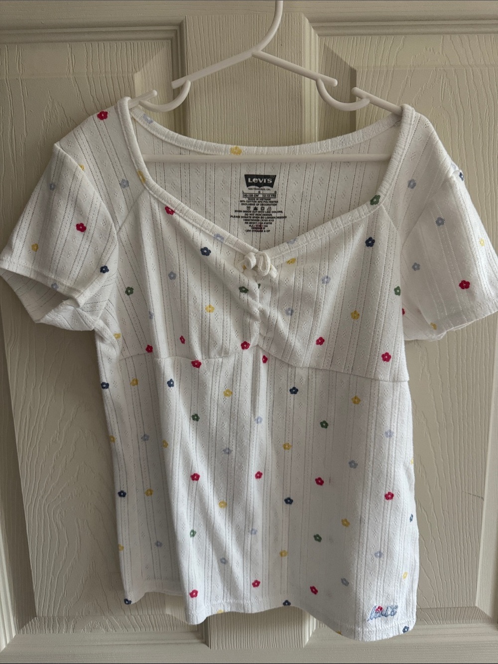 Levi's White Short Sleeve Knit Top with Multicolor Flower Dots